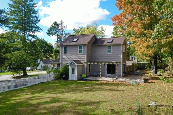 Middleboro, MA 02346,17 Summit St