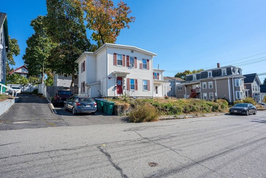 76 Myrtle Ave, Fitchburg, MA 01420