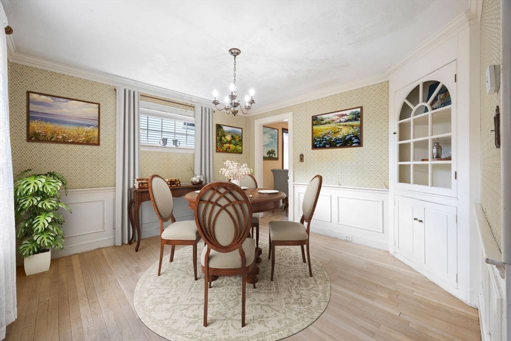 Arlington, MA 02476,14 Fayette