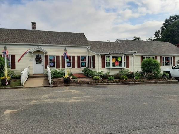 636 College Hwy, Southwick, MA 01077