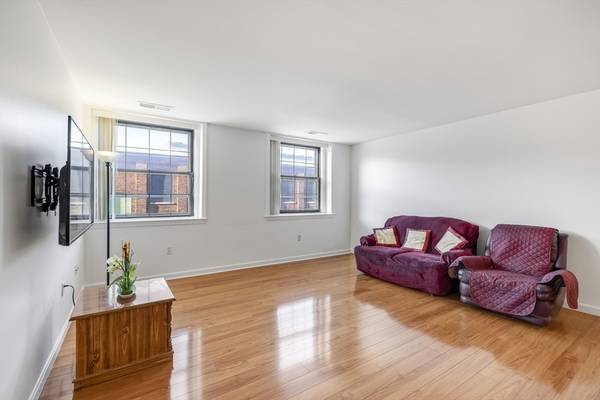 10 Weston Ave #334, Quincy, MA 02170