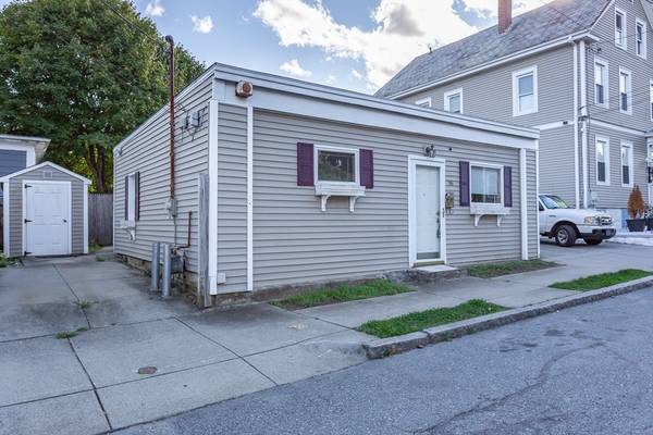 New Bedford, MA 02740,96 Locust St