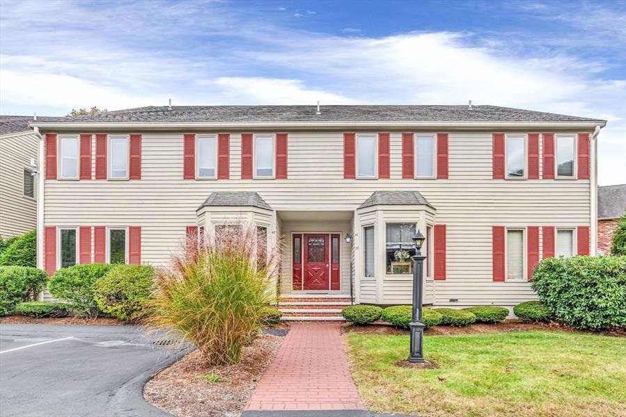 39 Union Sq. #39, Randolph, MA 02369