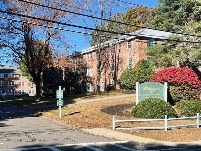 85 Ridgewood Dr #14, Gardner, MA 01440