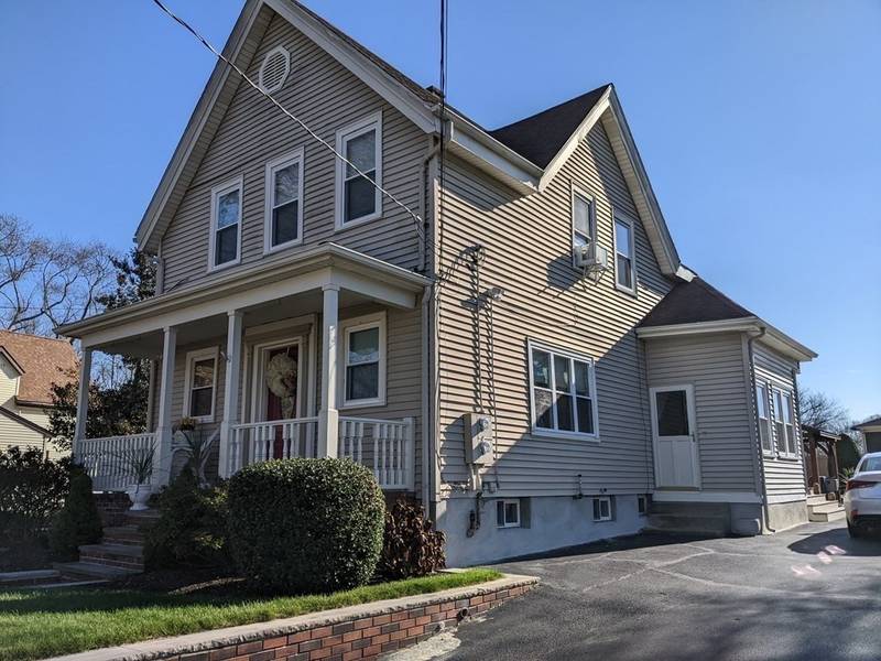 1038 Somerset Ave #2, Taunton, MA 02780