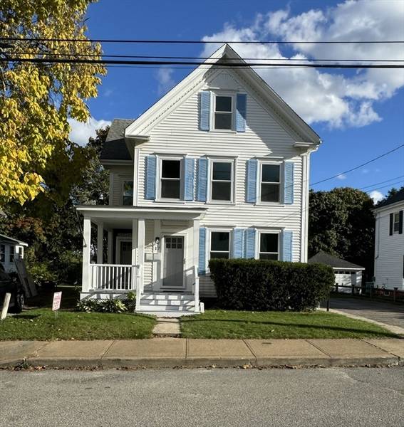 17 Fremont St #2, Plymouth, MA 02360