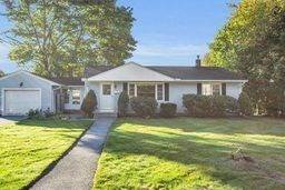 29 Saybrook Rd, Shrewsbury, MA 01545