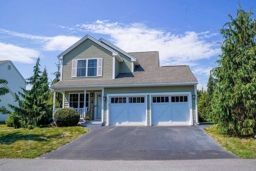 4 Winslow Ct, Pepperell, MA 01463