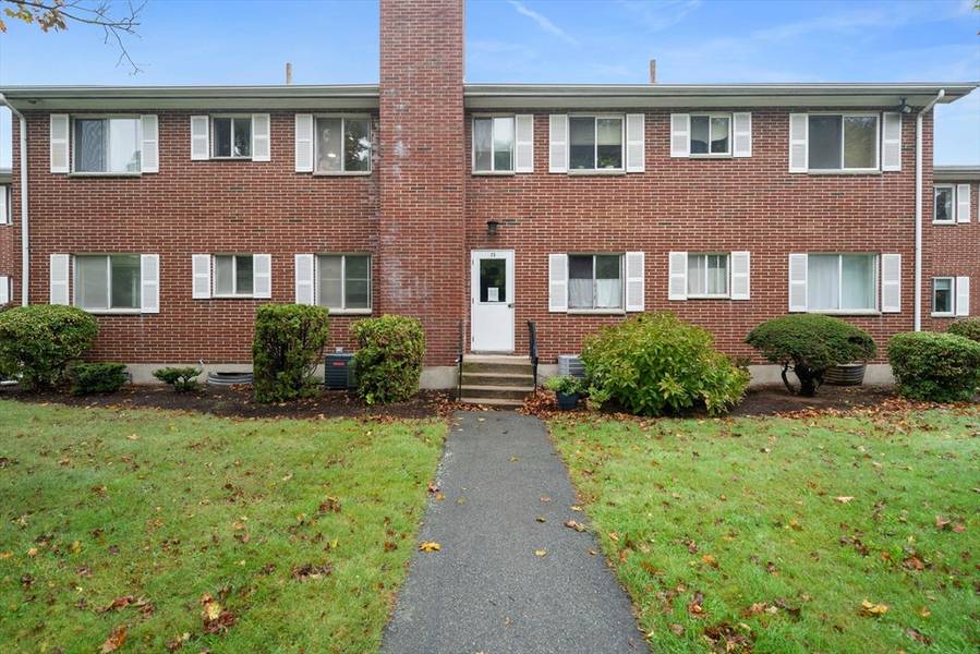 25 Bayberry Dr #2, Sharon, MA 02067