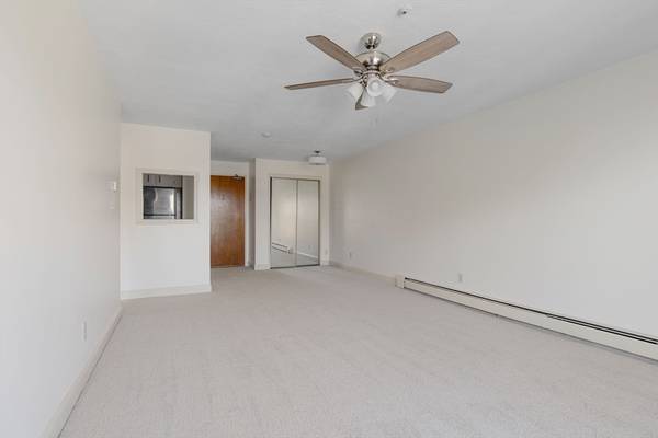 Quincy, MA 02170,100 Grand View Ave #3D