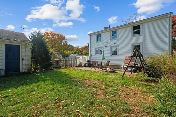 Seekonk, MA 02771,9 Field Street