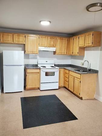 572 Cummins Highway #16, Boston, MA 02126