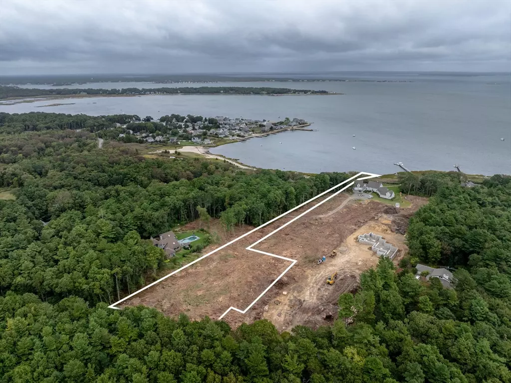 Mattapoisett, MA 02739,0 Holly Woods Rd