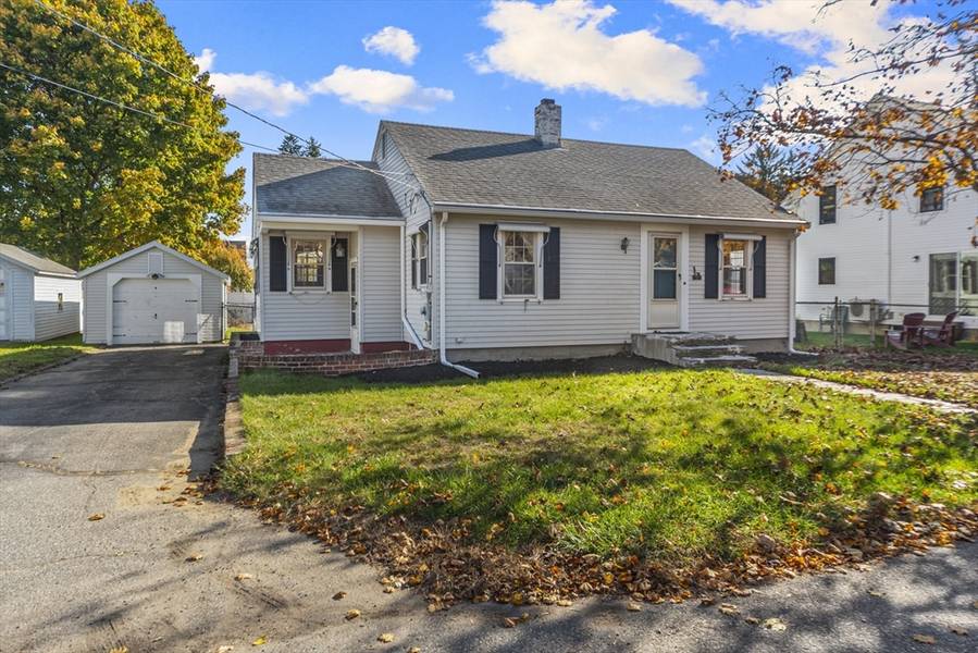 3 Bristol Ave, Clinton, MA 01510