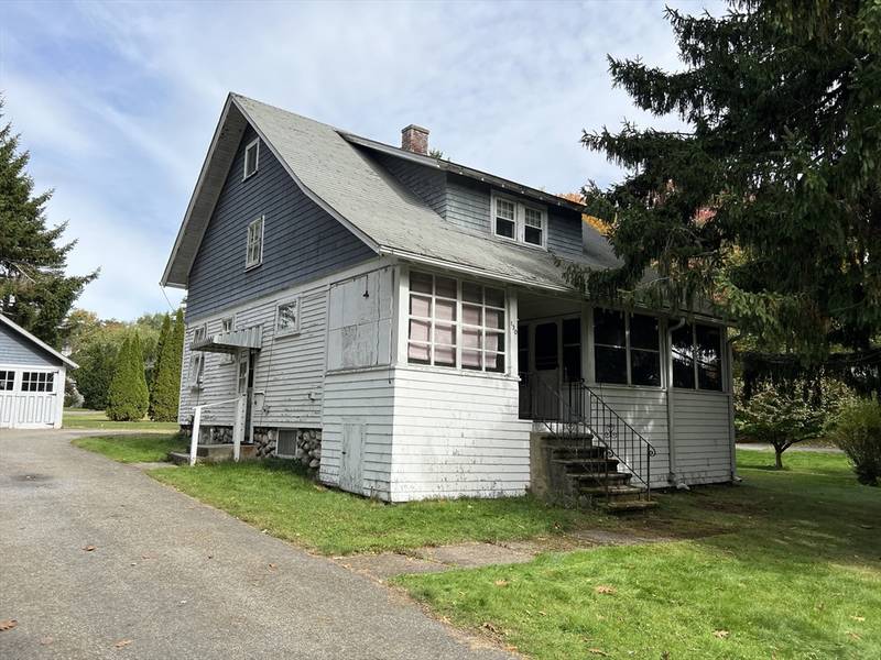 130 Doyle Rd, Holden, MA 01520