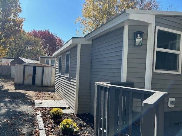 Ludlow, MA 01056,350 West Street #19