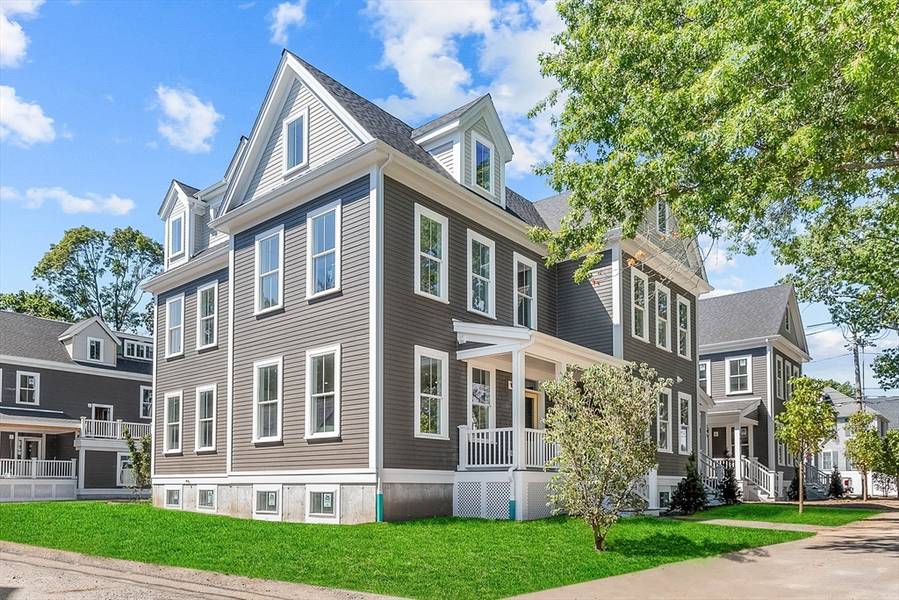 241 Neponset Valley Parkway #241, Boston, MA 02136