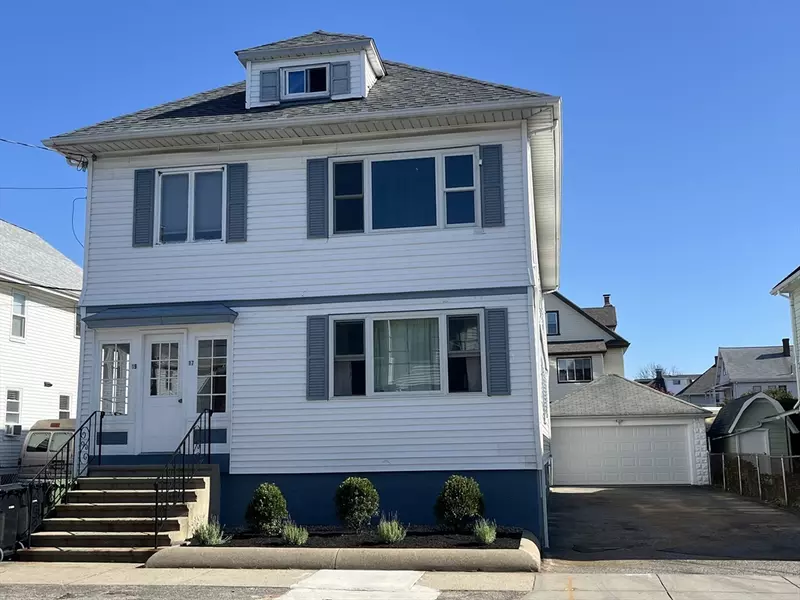 17-19 Keenan St, Watertown, MA 02472