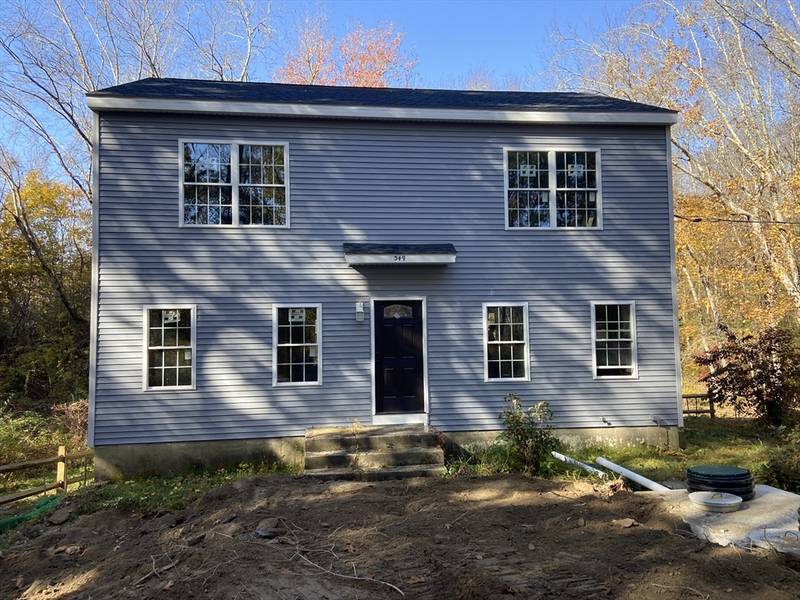 349 Greenwood Ave, Seekonk, MA 02771