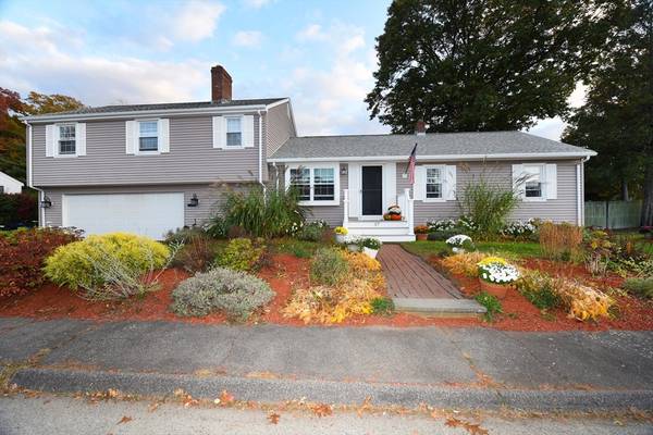 37 House Rock Rd, Weymouth, MA 02188