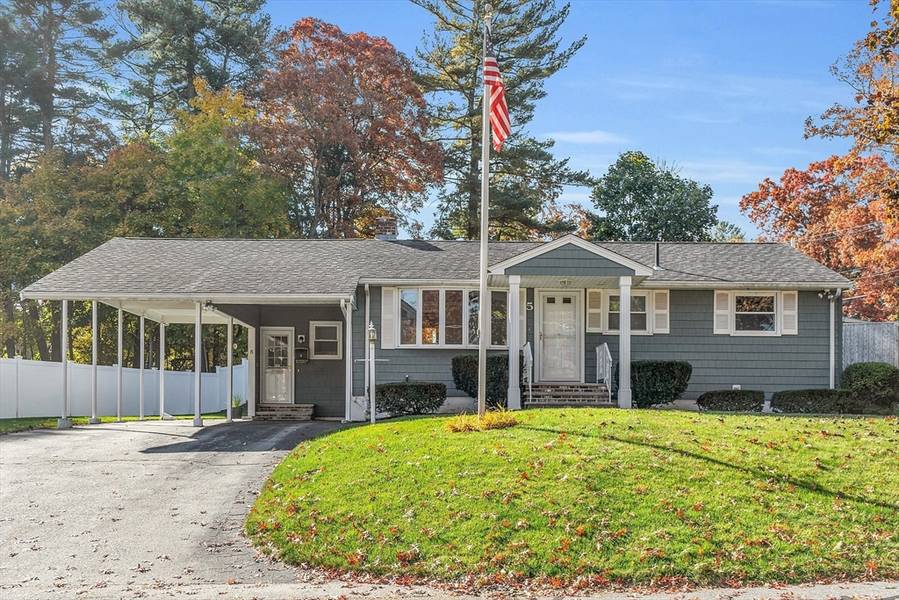 5 Crawford Dr, Tewksbury, MA 01876