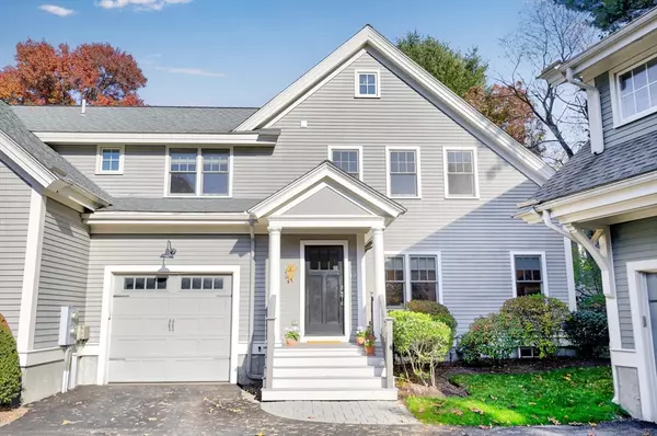 12 Journeys End Lane #12, Lexington, MA 02421