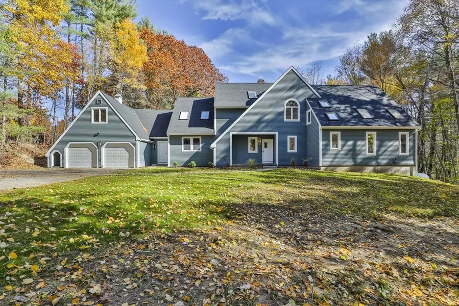 72 Ayer Rd, Harvard, MA 01451