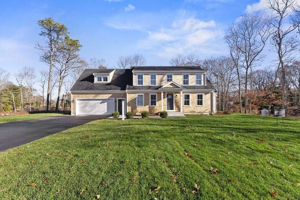 5 Deep Wood Dr, Sandwich, MA 02563