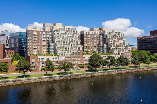 75-83 Cambridge Parkway #W1108, Cambridge, MA 02142