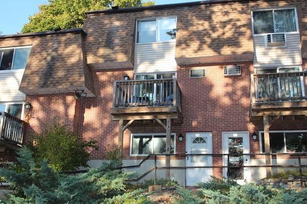 645 Robbins Ave #56, Dracut, MA 01826