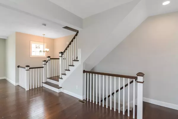 Grafton, MA 01560,25 Fisherville Terrace #13