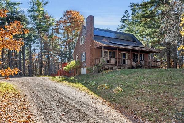 761 Foster Rd, Ashby, MA 01431