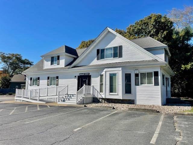 8 Pembroke St, Kingston, MA 02364