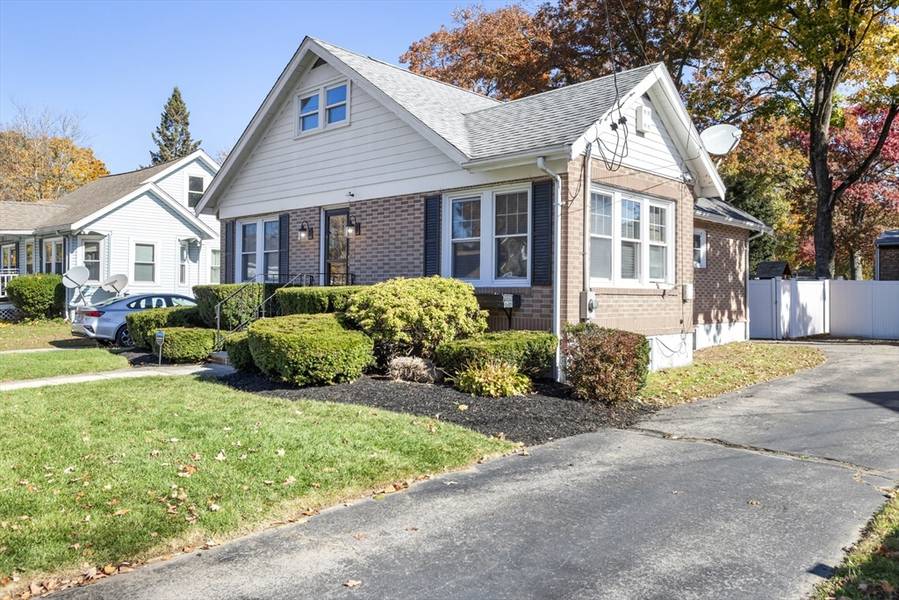 67 N Leyden, Brockton, MA 02302