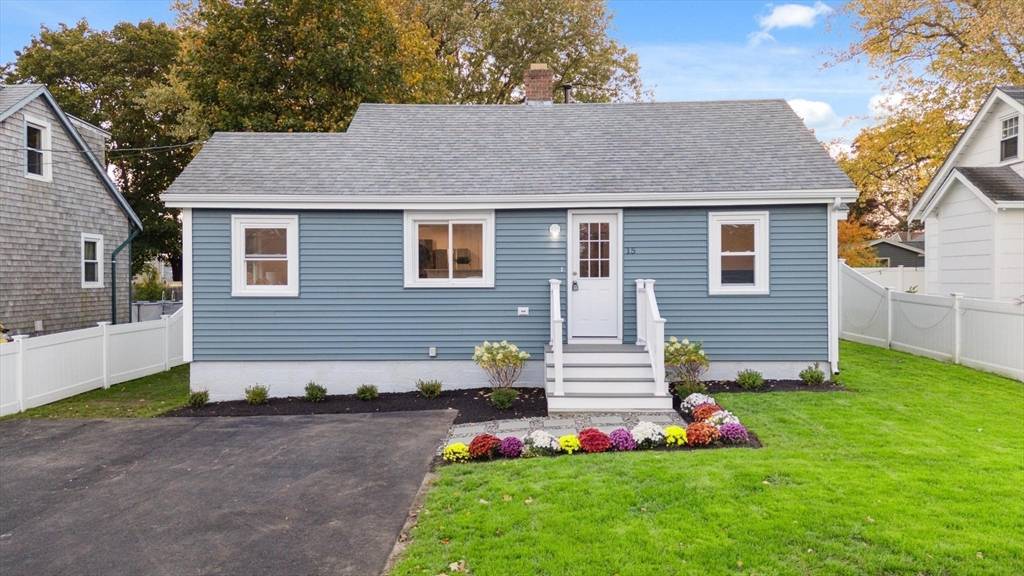 15 Dundee Dr, Marshfield, MA 02050