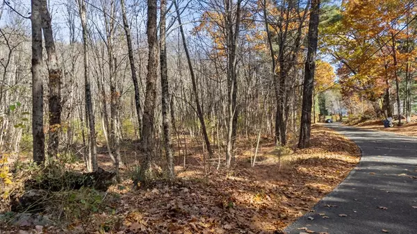 Charlton, MA 01507,Lot 0 North Sturbridge Rd