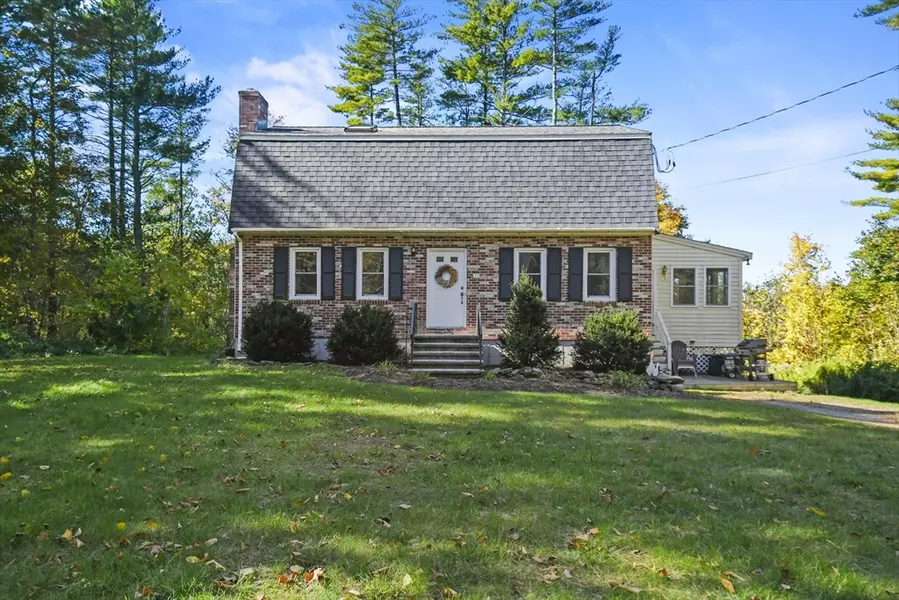 39 Bancroft Street, Pepperell, MA 01463