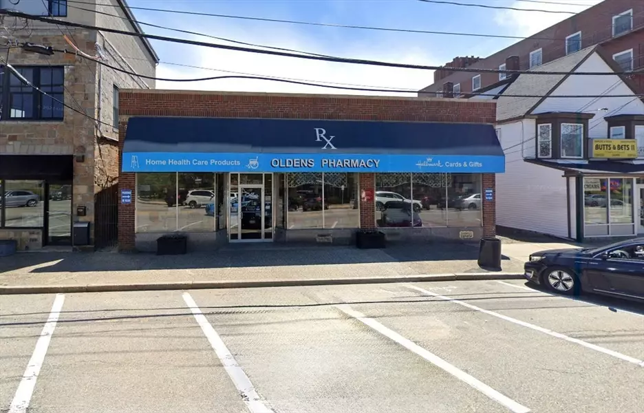 101 Pleasant St, Weymouth, MA 02190