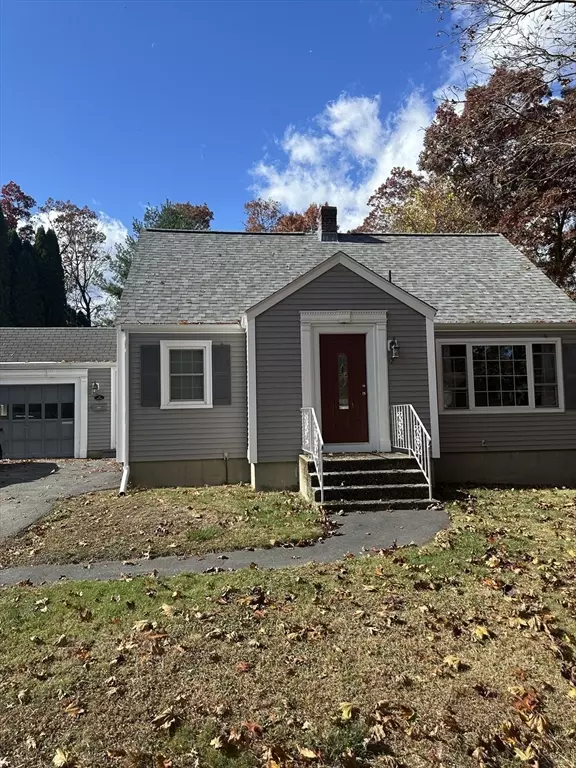 12 Hilltop Drive, Millbury, MA 01527