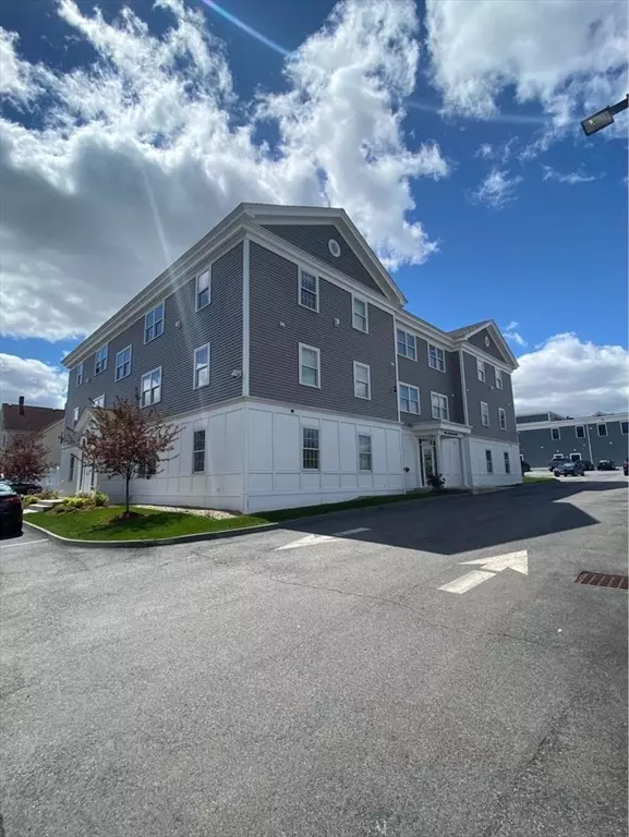 47 Saunders Street #47, North Andover, MA 01845