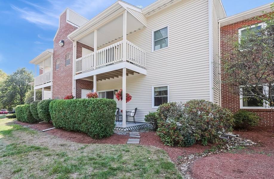 31 Rose Court #31, Norwood, MA 02062