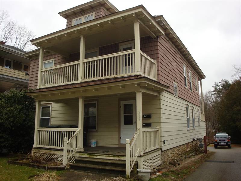 398 Worcester #1, Southbridge, MA 01550