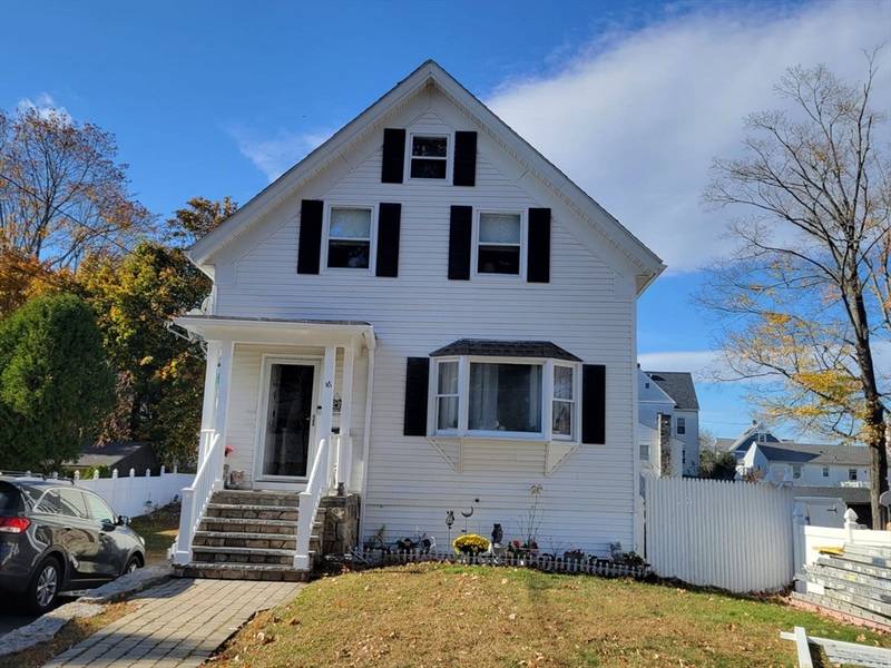 47 Grove St, Milford, MA 01757