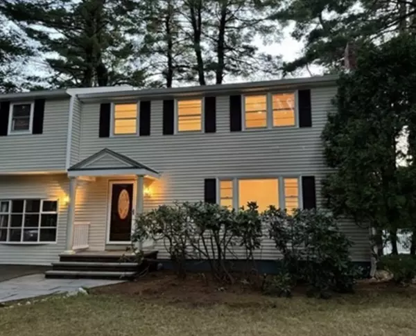 10 Evergreen Ave, Wellesley, MA 02482