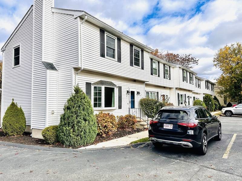 50 Hicks Ave #21, Medford, MA 02155