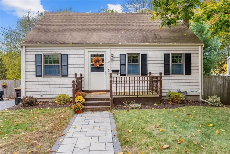 47 Wingate Rd, Weymouth, MA 02189