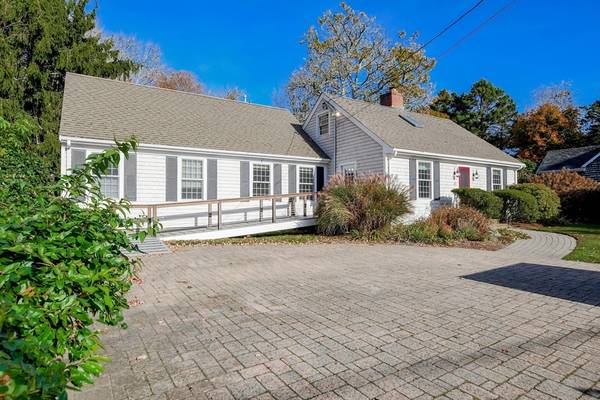 Mattapoisett, MA 02739,31 Marion Rd