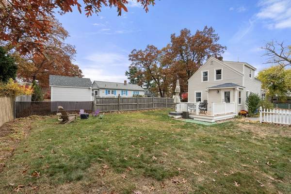 Chelmsford, MA 01824,12 Fern St