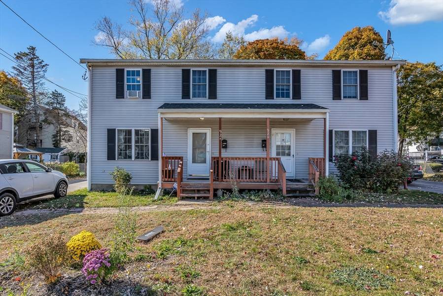 92 Tenney St #A, Methuen, MA 01844