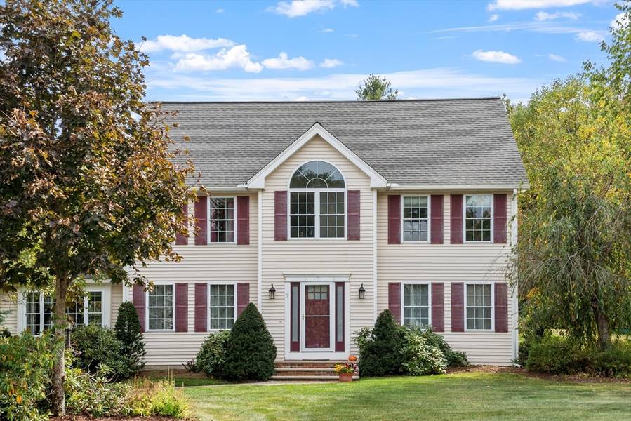 9 Chandler Rd, Westford, MA 01886